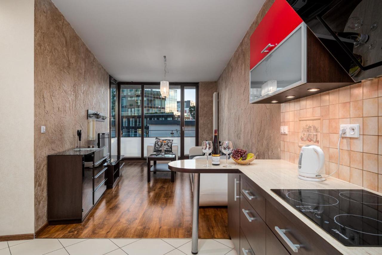 Apart D&K Free Parking Grojecka 194 Apartman Varsó Kültér fotó
